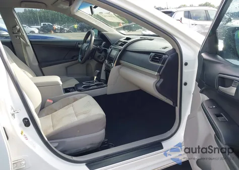 2012 Toyota Camry Le z USA, uszkodzony, nr VIN 4T1BF1FK5CU541317